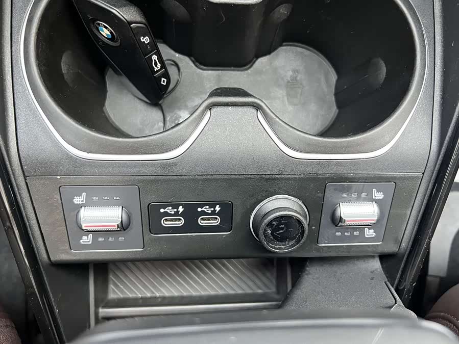 BMW X1 2023 sDrive20Li X Design Package - zdjęcie 20