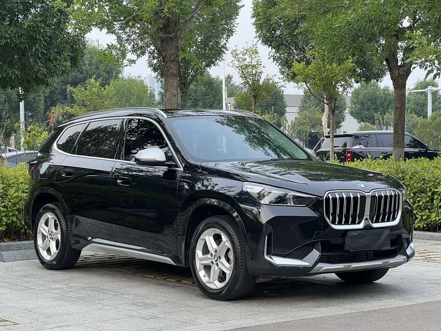 BMW X1 2023 sDrive20Li X Design Package - zdjęcie 4