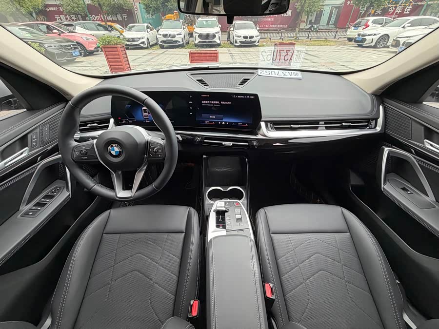 BMW X1 2023 sDrive20Li X Design Package - zdjęcie 9