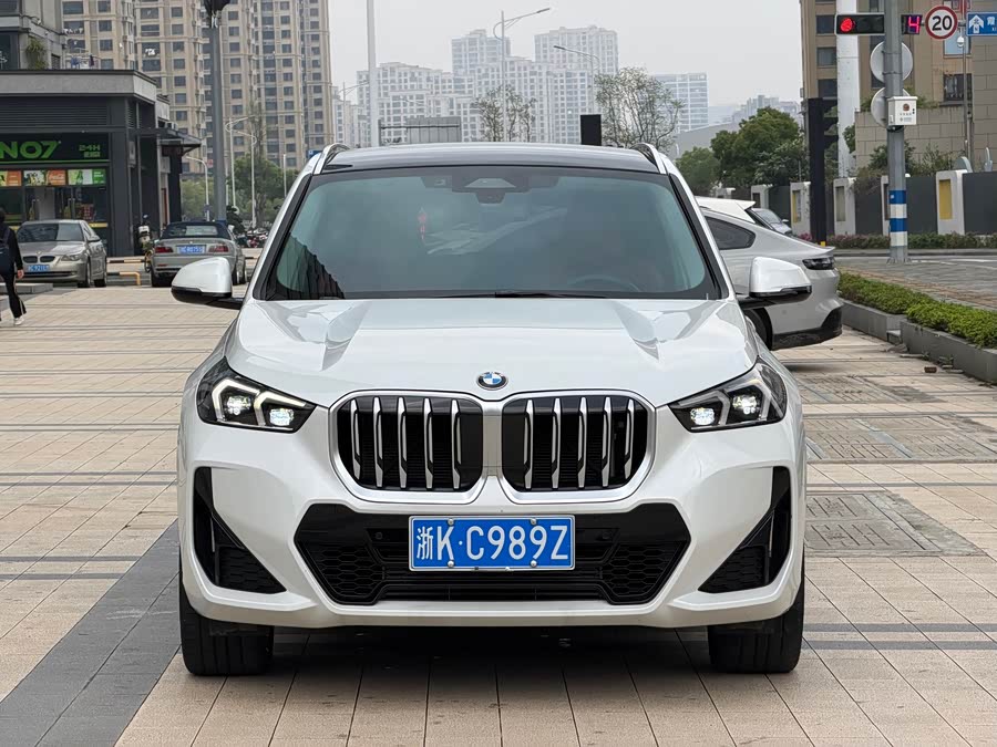 BMW X1 2023 sDrive25Li M Sport Package - zdjęcie 2