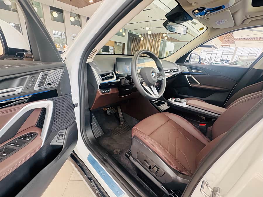 BMW X1 2025 sDrive25Li X Design Package - zdjęcie 9