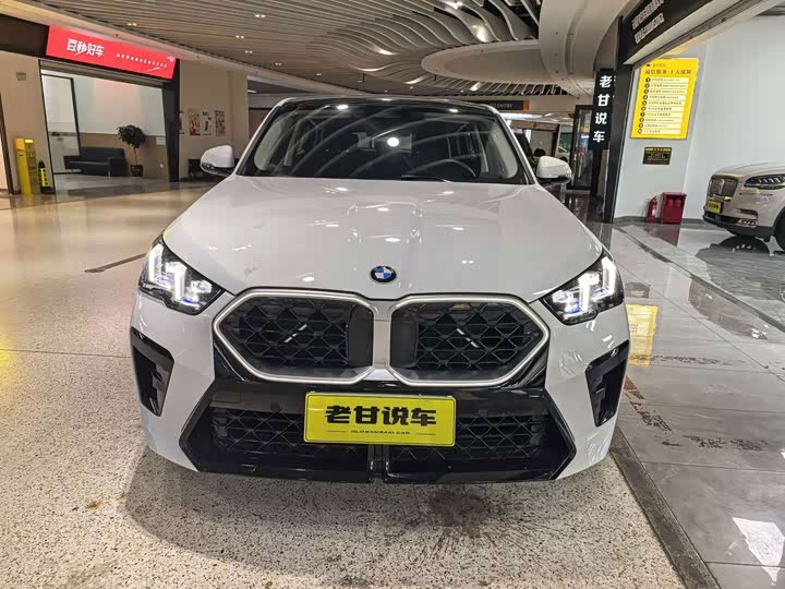 BMW X2 2026 sDrive25i M Sport - zdjęcie 11