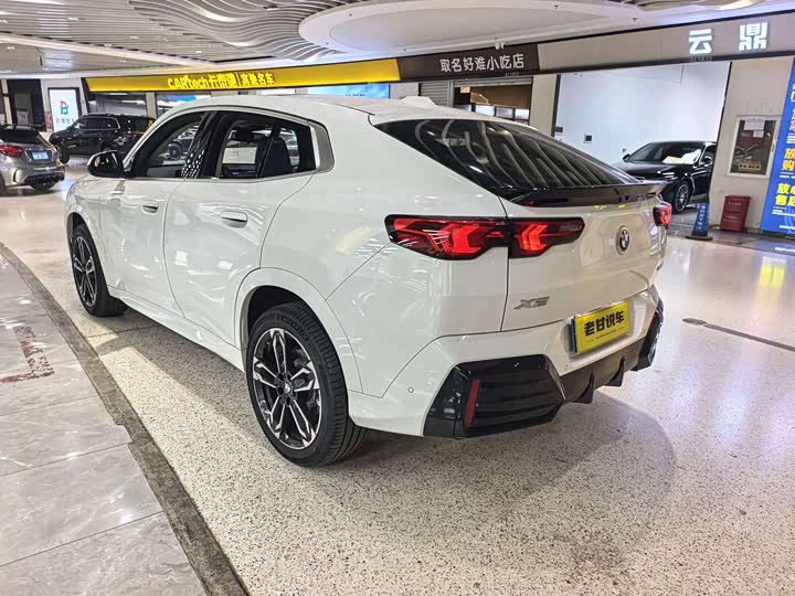 BMW X2 2026 sDrive25i M Sport - zdjęcie 13