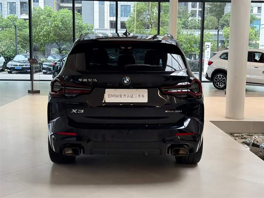 BMW X3 2023 Facelift xDrive30i Leading M Night Package - zdjęcie 16