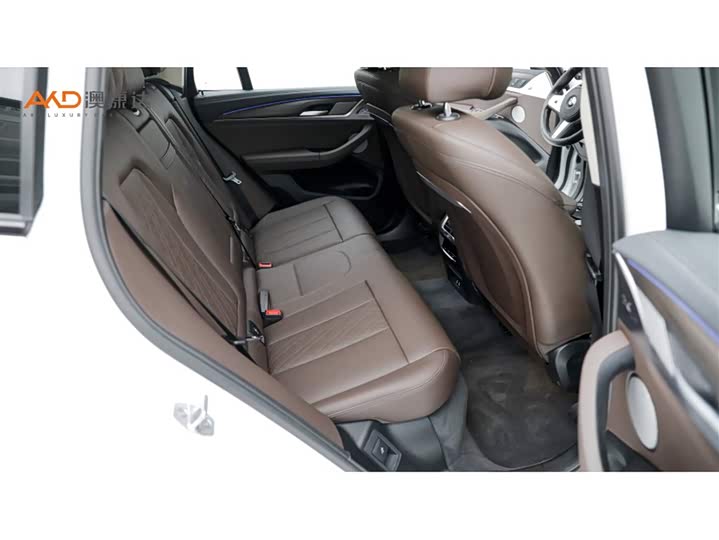 BMW X3 2023 Facelift xDrive30i Leading M Night Package - zdjęcie 18