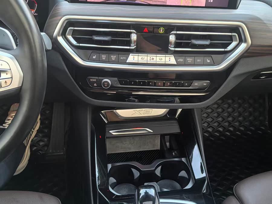 BMW X3 2023 Facelift xDrive30i Leading M Night Package - zdjęcie 9