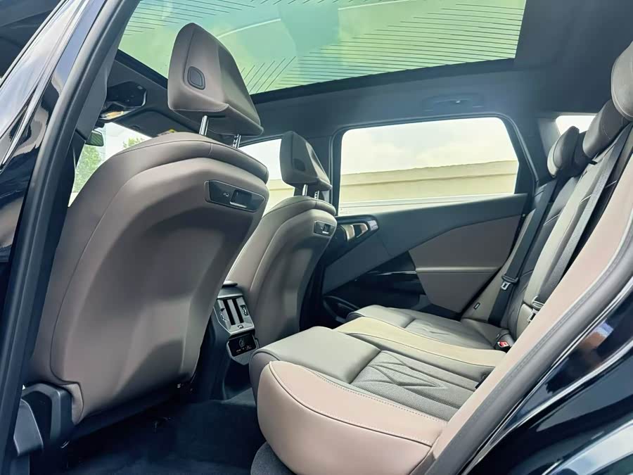 BMW X3 2025 xDrive30L Luxury M Sport Package - zdjęcie 9
