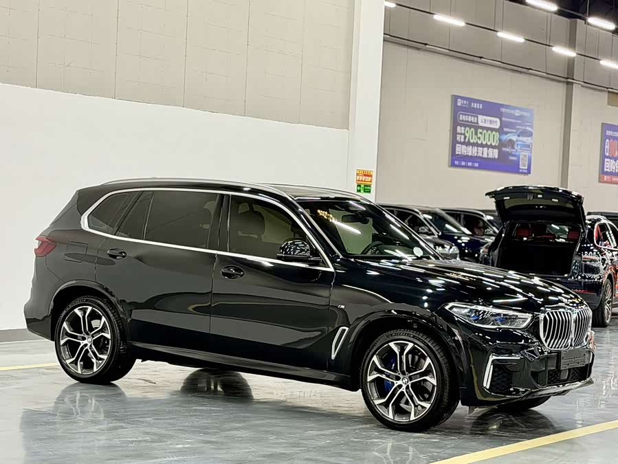 BMW X5 2022 Facelift xDrive 40Li Luxury M Sport Package - zdjęcie 1