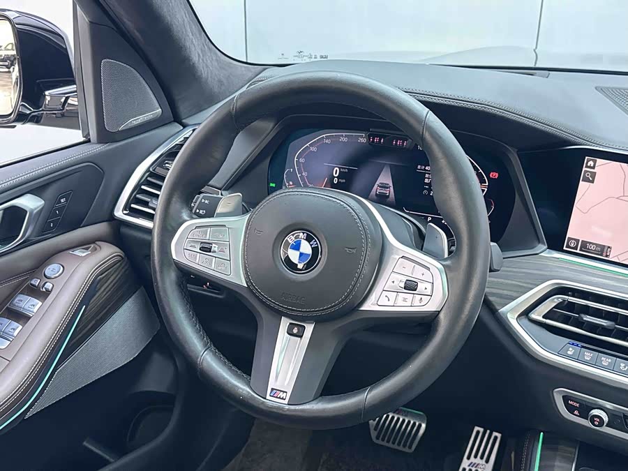 BMW X5 2022 Facelift xDrive 40Li Luxury M Sport Package - zdjęcie 7