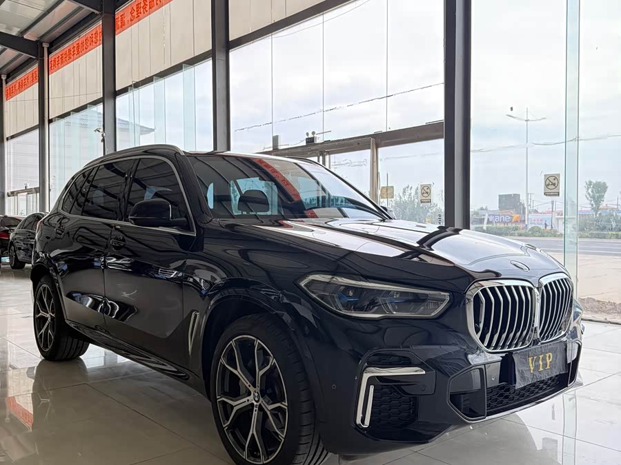BMW X5 2022 xDrive 40Li M Sport - zdjęcie 3