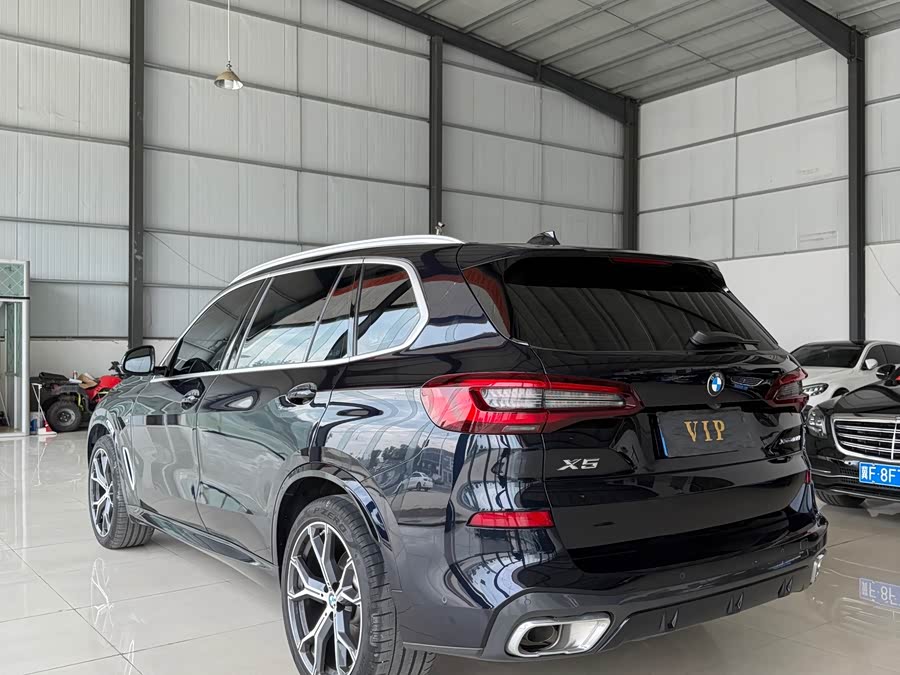 BMW X5 2022 xDrive 40Li M Sport - zdjęcie 7