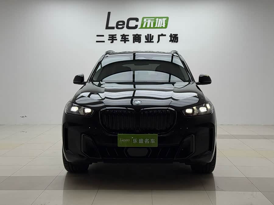 BMW X5 2023 xDrive 30Li Luxury M Sport Night Package - zdjęcie 2