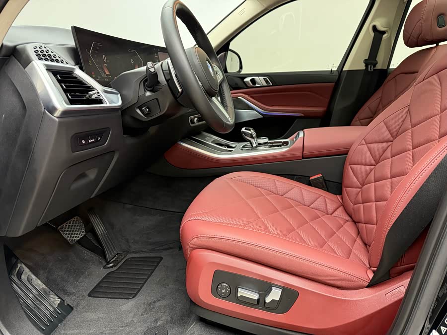 BMW X5 2023 xDrive 30Li Luxury M Sport Night Package - zdjęcie 15