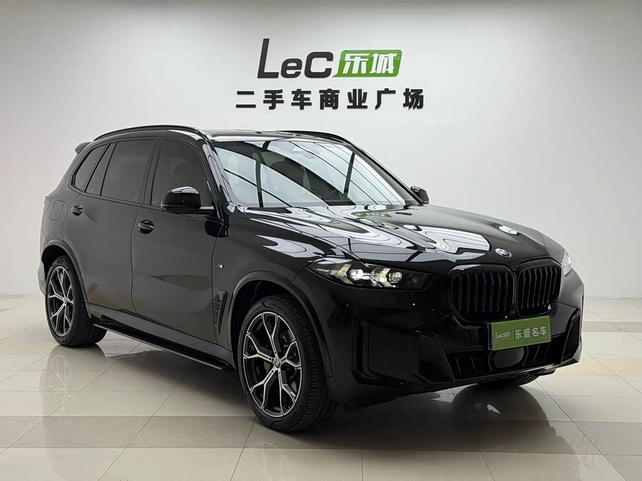 BMW X5 2023 xDrive 30Li Luxury M Sport Night Package - zdjęcie 4