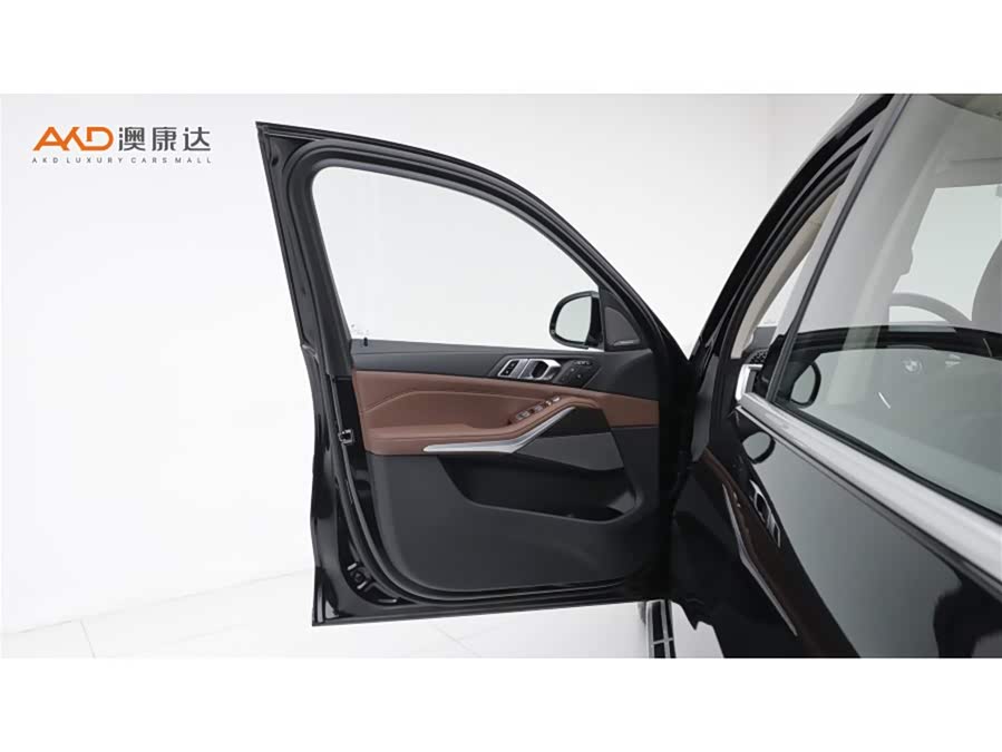 BMW X7 2023 xDrive40i Leading Luxury Package - zdjęcie 11