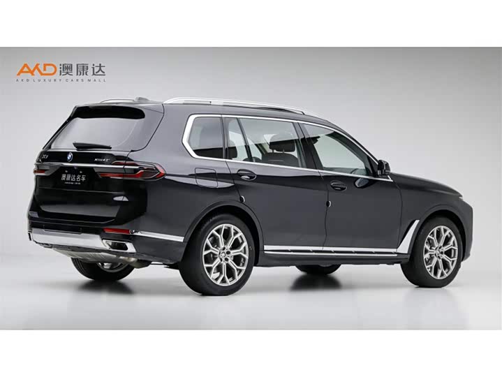 BMW X7 2023 xDrive40i Leading Luxury Package - zdjęcie 14