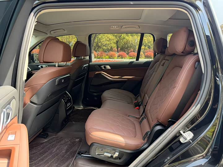 BMW X7 2023 xDrive40i Leading Luxury Package - zdjęcie 14