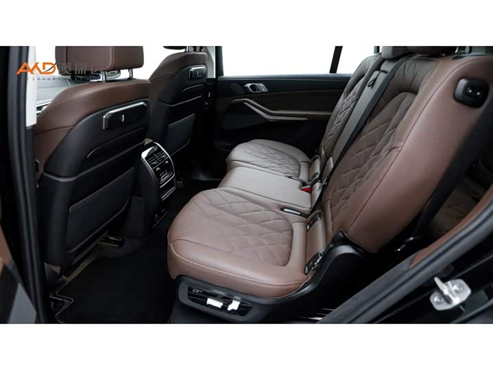 BMW X7 2023 xDrive40i Leading Luxury Package - zdjęcie 18