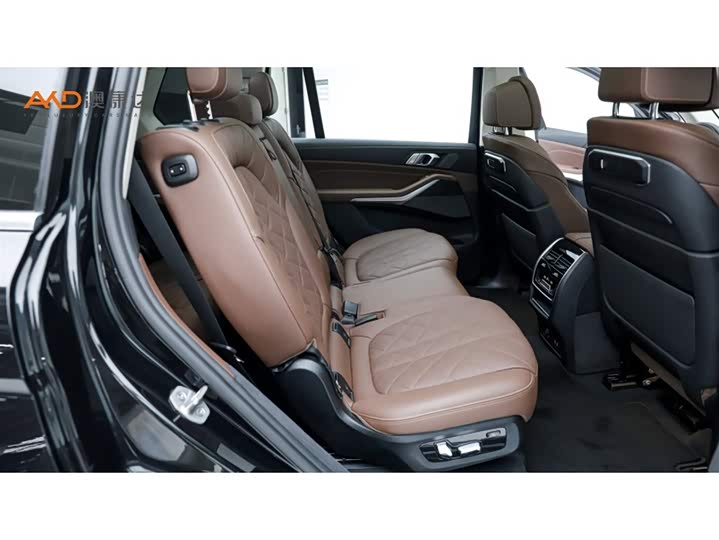 BMW X7 2023 xDrive40i Leading Luxury Package - zdjęcie 19
