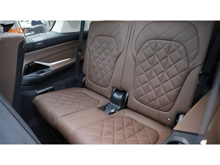 BMW X7 2023 xDrive40i Leading Luxury Package - zdjęcie 20