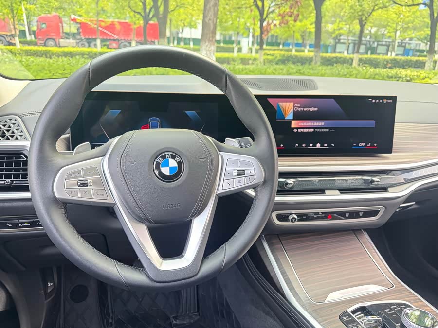 BMW X7 2023 xDrive40i Leading Luxury Package - zdjęcie 3