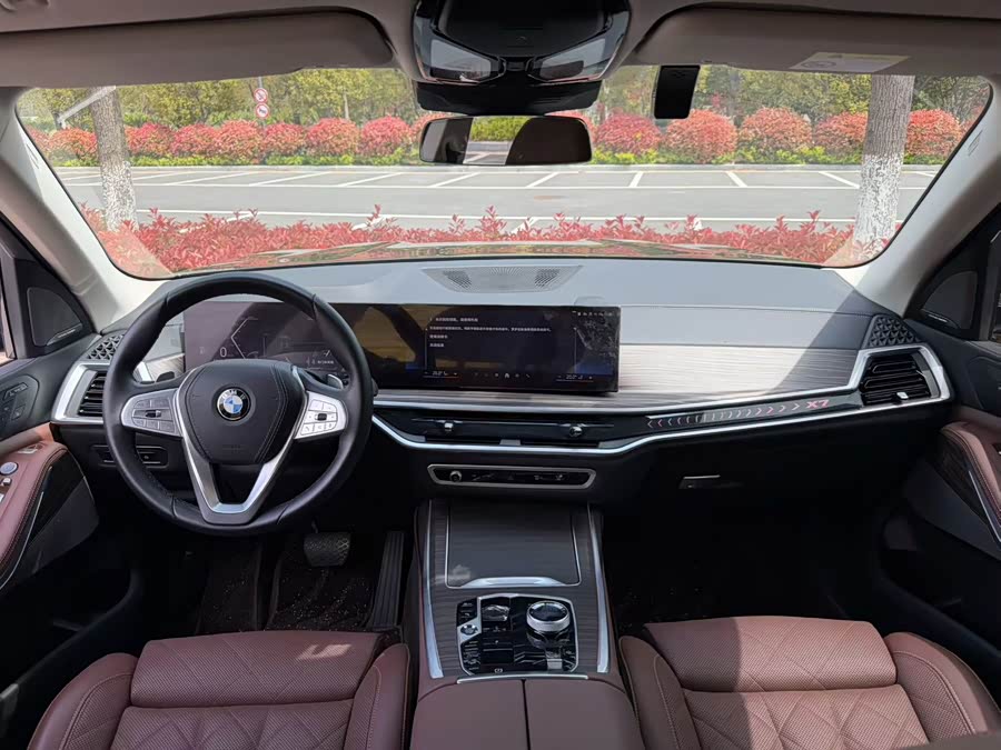BMW X7 2023 xDrive40i Leading Luxury Package - zdjęcie 6