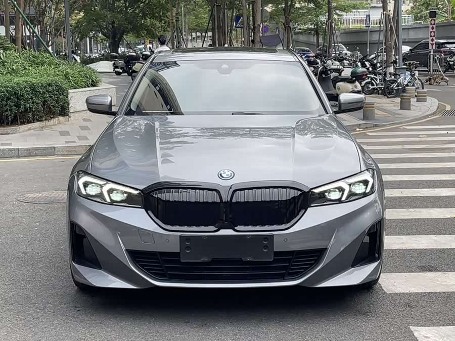 BMW i3 2022 eDrive 35 L - zdjęcie 2
