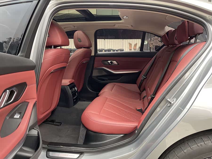 BMW i3 2022 eDrive 35 L - zdjęcie 12