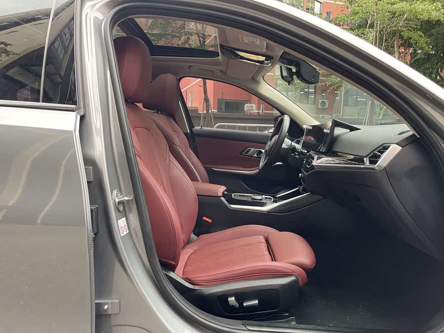 BMW i3 2022 eDrive 35 L - zdjęcie 16