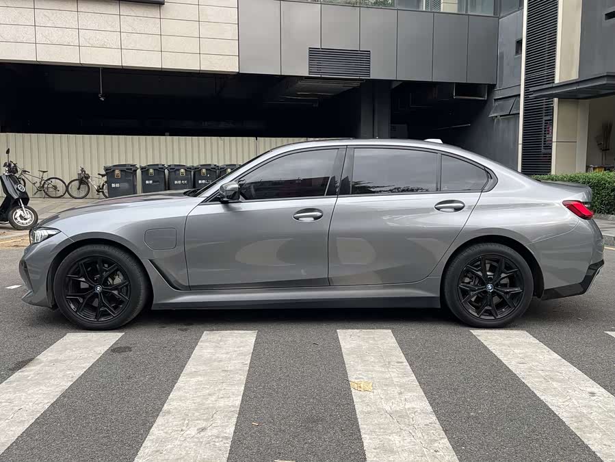 BMW i3 2022 eDrive 35 L - zdjęcie 4