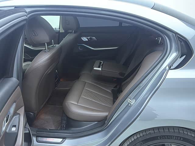 BMW i3 2022 eDrive 35 L - zdjęcie 10