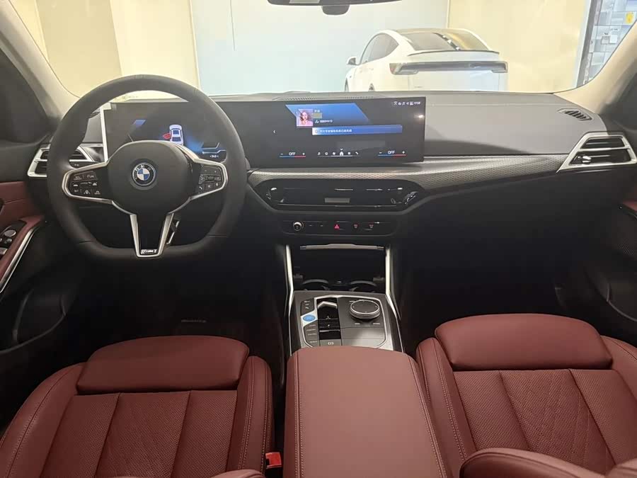 BMW i3 2025 eDrive 40 L Night Package - zdjęcie 9