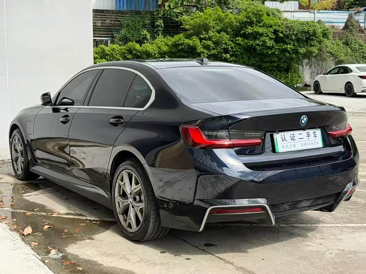 BMW i3 2026 eDrive 35L - zdjęcie 18