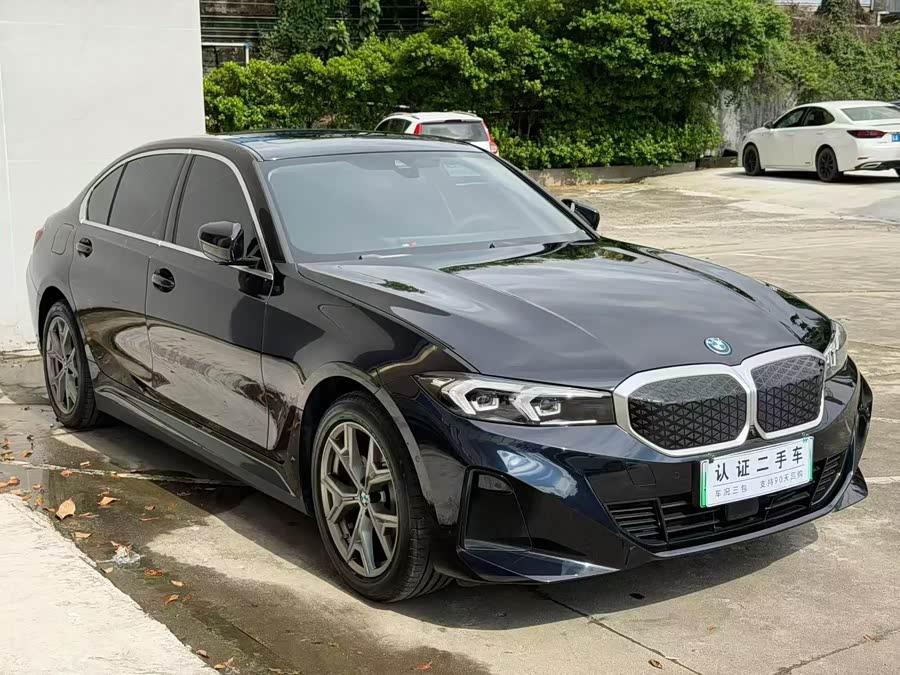BMW i3 2026 eDrive 35L - zdjęcie 3