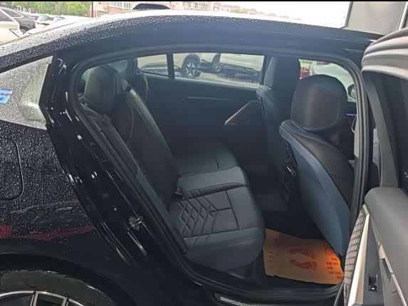 BMW i5 2024 eDrive 35L Luxury Package - zdjęcie 11