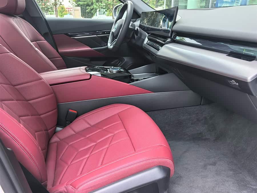 BMW i5 2025 eDrive 35L M Sport - zdjęcie 17