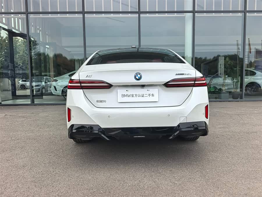 BMW i5 2025 eDrive 35L M Sport - zdjęcie 19