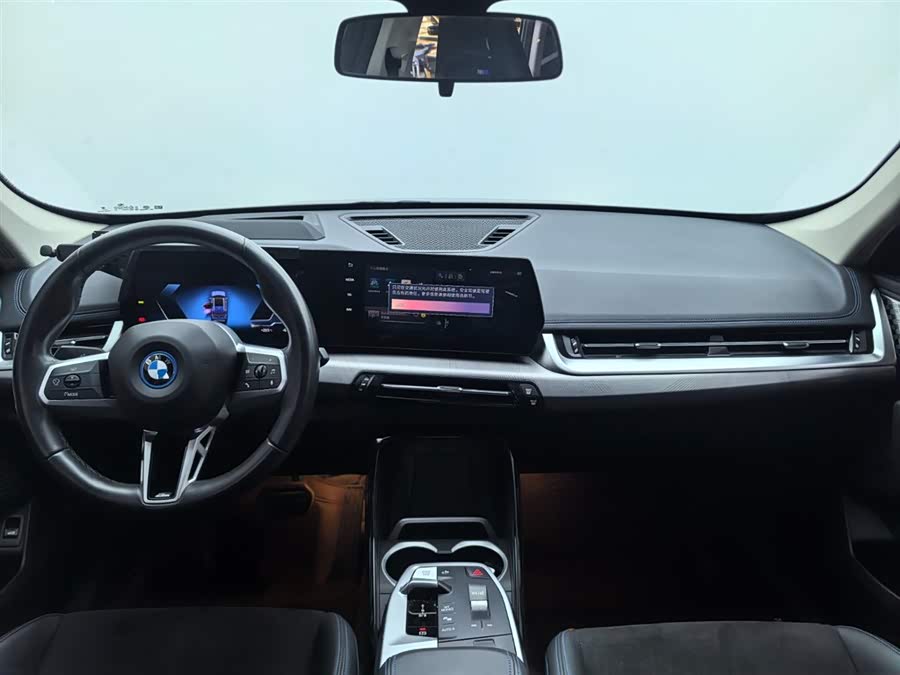 BMW iX1 2023 xDrive30L M Sport - zdjęcie 7