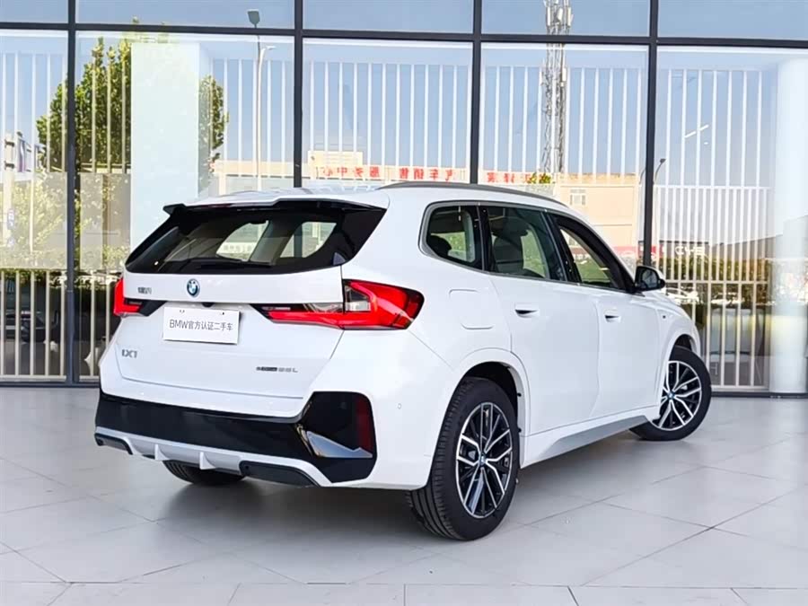 BMW iX1 2025 eDrive25L M Sport Package - zdjęcie 6