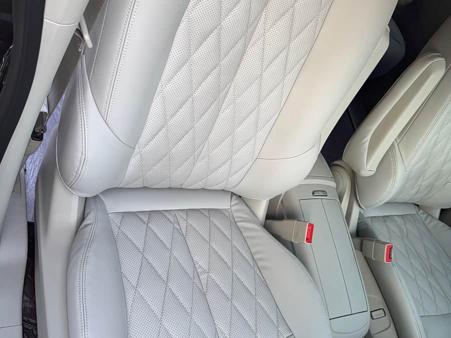 Buick GL8 2023 Land Business Class Comfort Version - zdjęcie 12