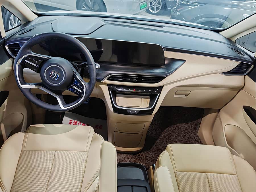 Buick GL8 New Energy 2025 Luxurious Version - zdjęcie 12