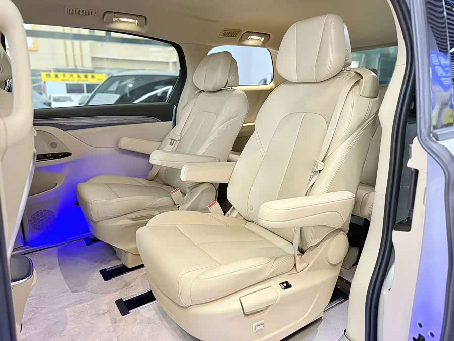 Buick GL8 New Energy 2025 Luxurious Version - zdjęcie 7