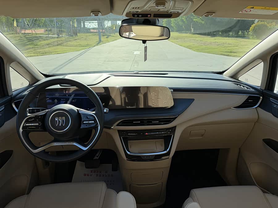 Buick GL8 New Energy 2025 Luxurious Version - zdjęcie 10