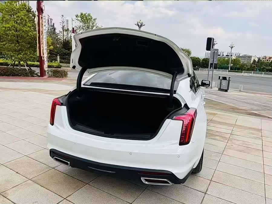 Cadillac CT5 2023 28T Luxury (Standard Edition) - zdjęcie 8