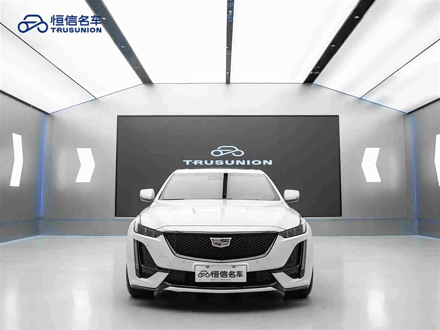 Cadillac CT5 2023 28T Premium - zdjęcie 2