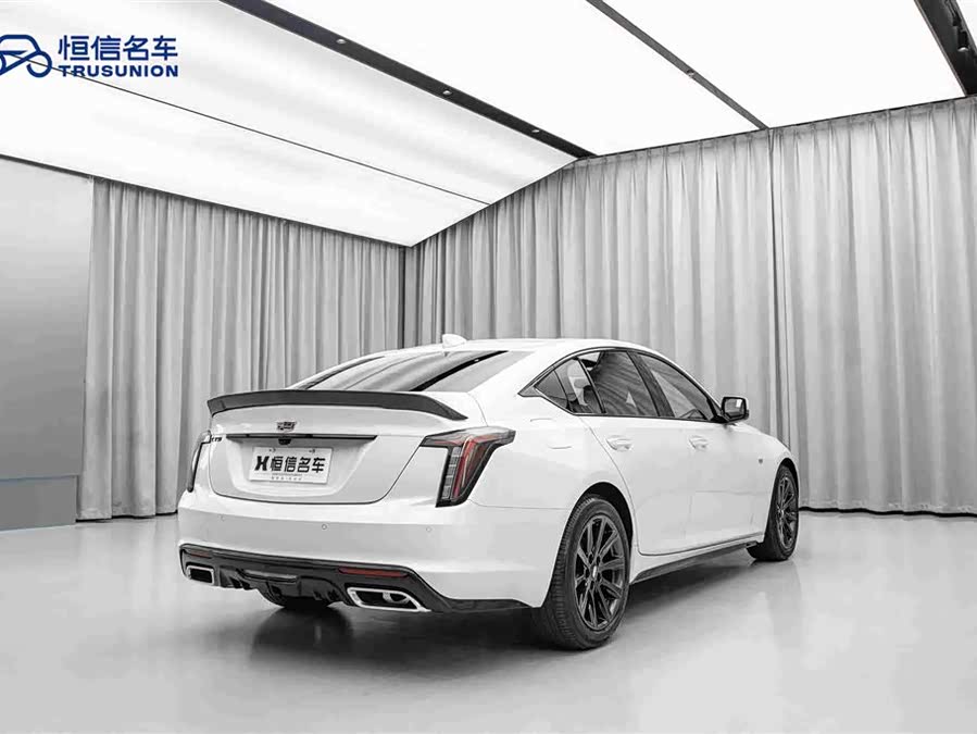 Cadillac CT5 2023 28T Premium - zdjęcie 5