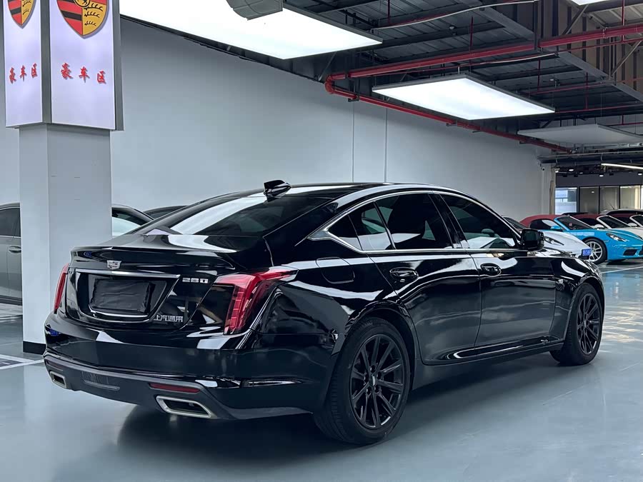 Cadillac CT5 2024 28T Luxury - zdjęcie 17