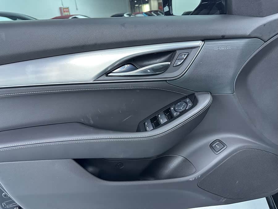 Cadillac CT5 2024 28T Luxury - zdjęcie 5