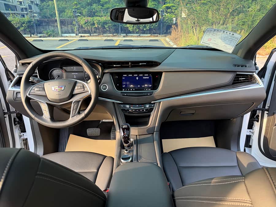 Cadillac XT5 2024 2.0T 2WD Fashion - zdjęcie 11