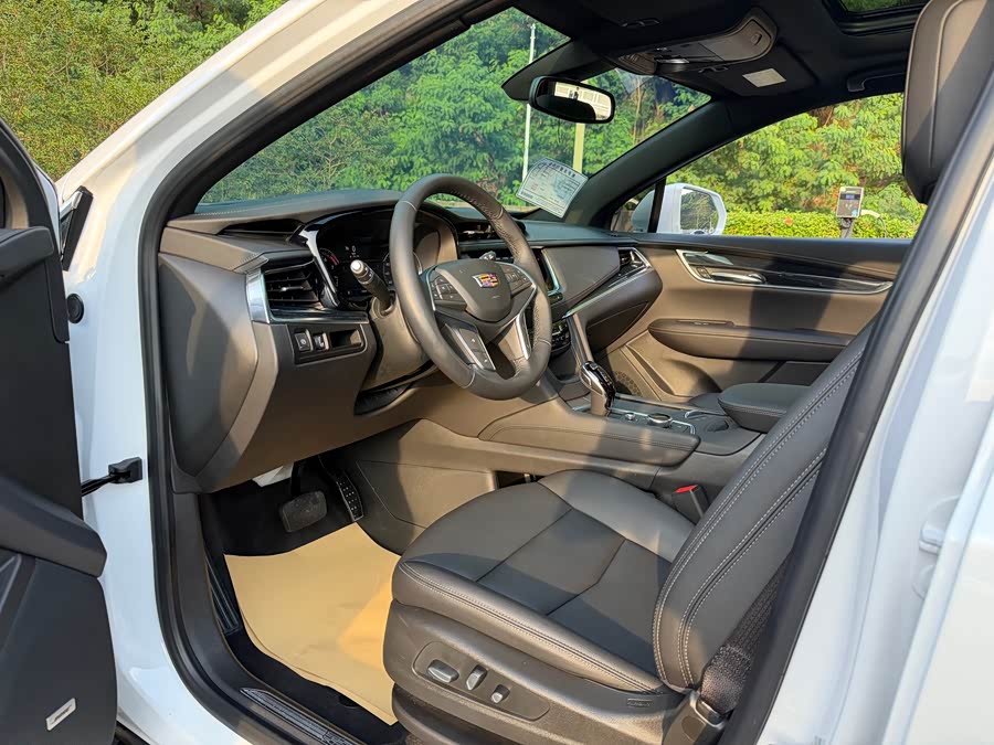 Cadillac XT5 2024 2.0T 2WD Fashion - zdjęcie 5